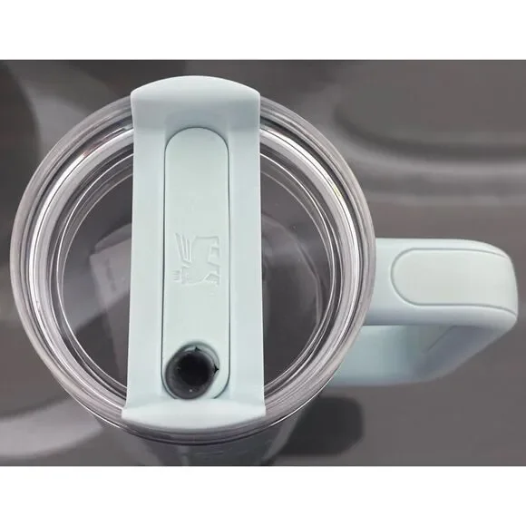 Stanley‎ Quencher H2.0 FlowState Tumbler 30oz, BLUEBERRY MILK - Picture 3 of 4